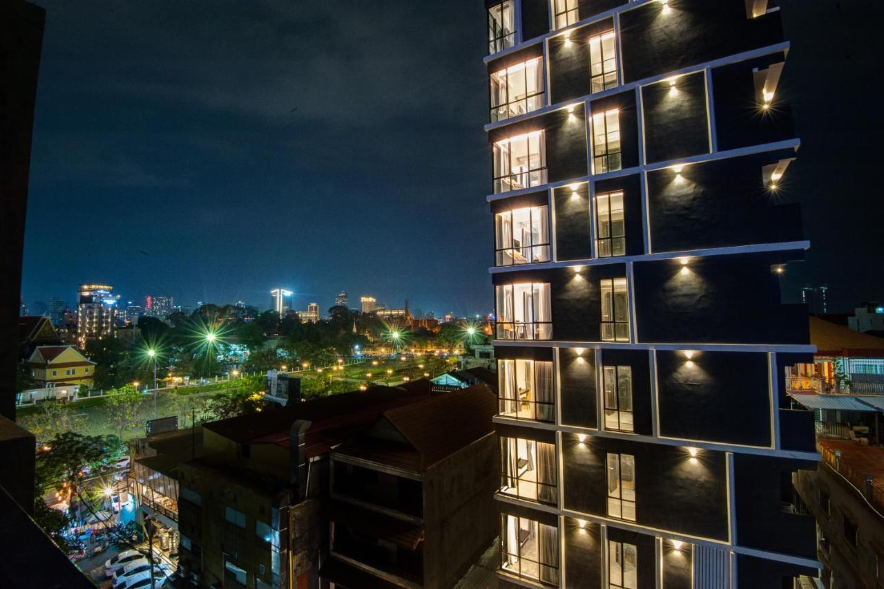 Glow Park Hotel Grand Royal Palace Phnom Penh Eksteriør bilde