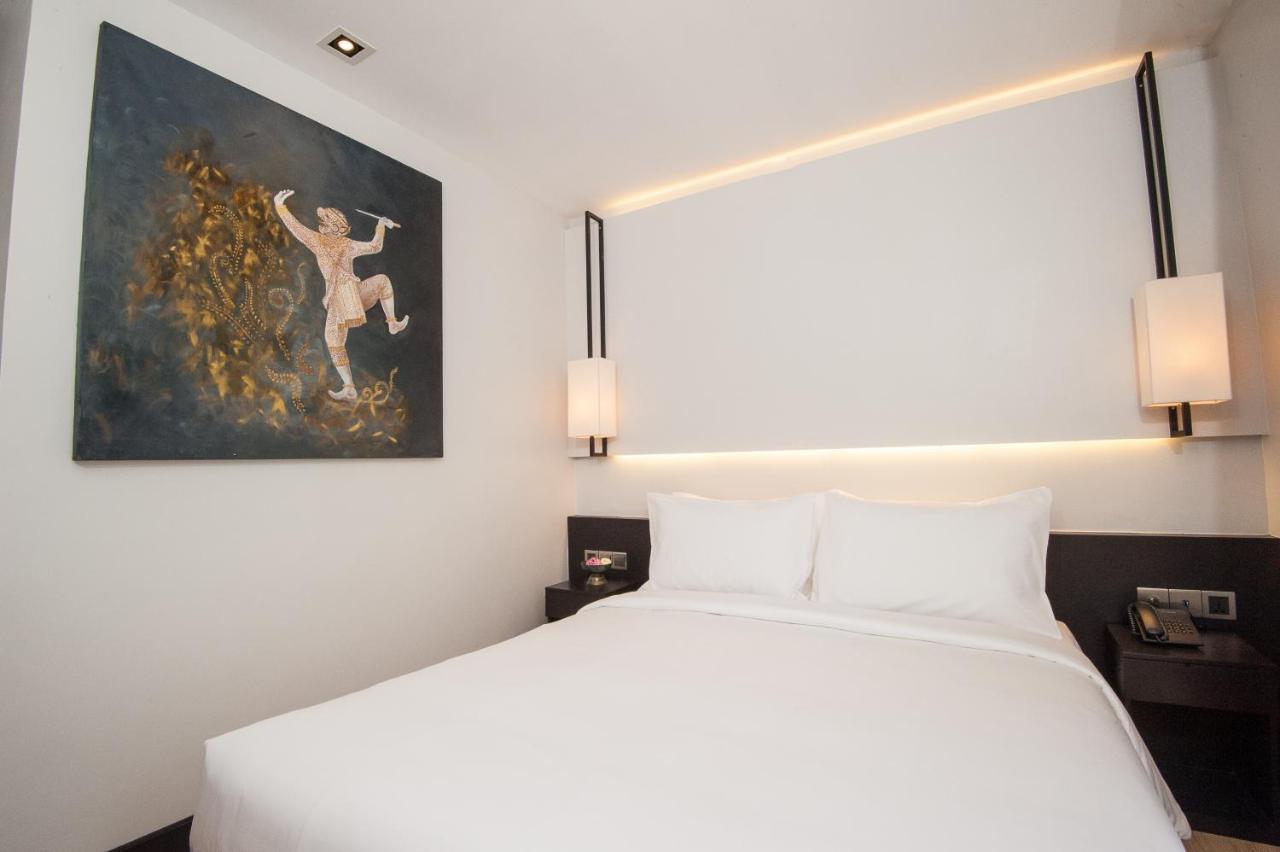 Glow Park Hotel Grand Royal Palace Phnom Penh Eksteriør bilde
