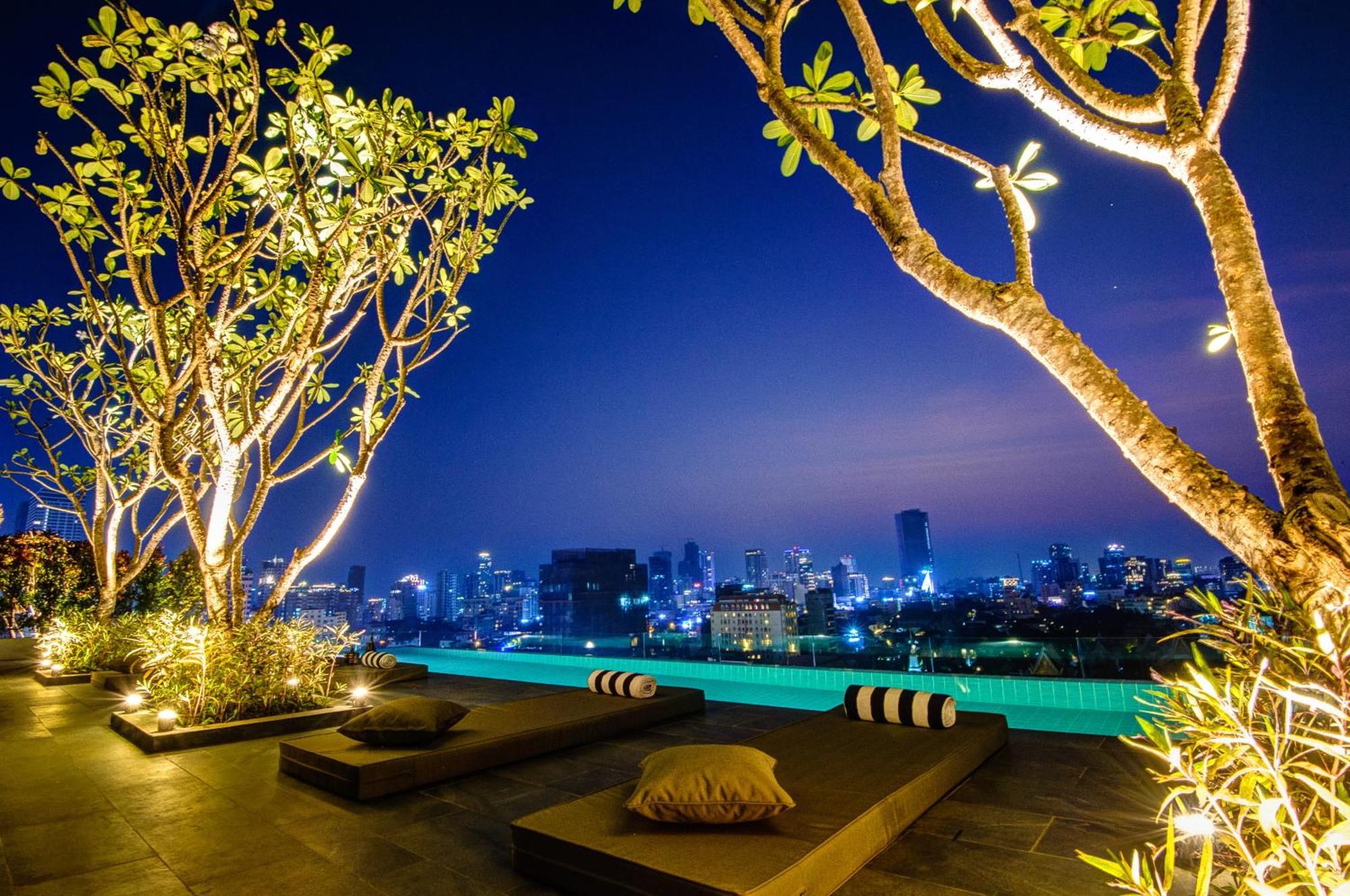 Glow Park Hotel Grand Royal Palace Phnom Penh Eksteriør bilde